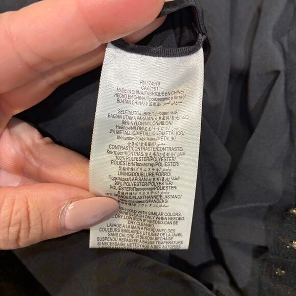 NWT BCBGMAXAZRIA Black Gold Metallic Tiered One Shoulder Mini Dress Sz 6 - Picture 7 of 12